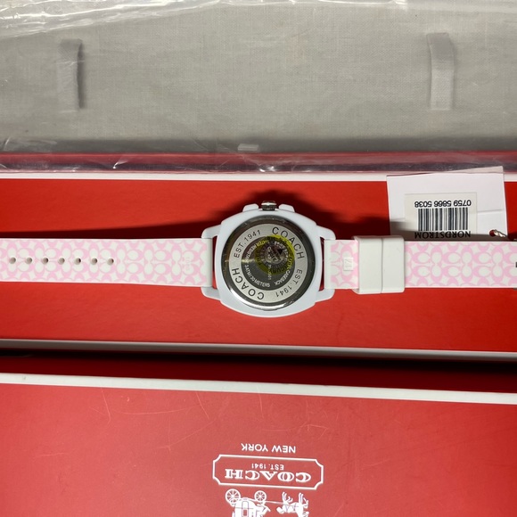 NWT Coach rubber watch, white - Picture 4 of 9